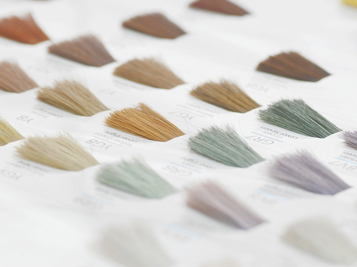 明るい白髪染めもお気軽にご相談ください